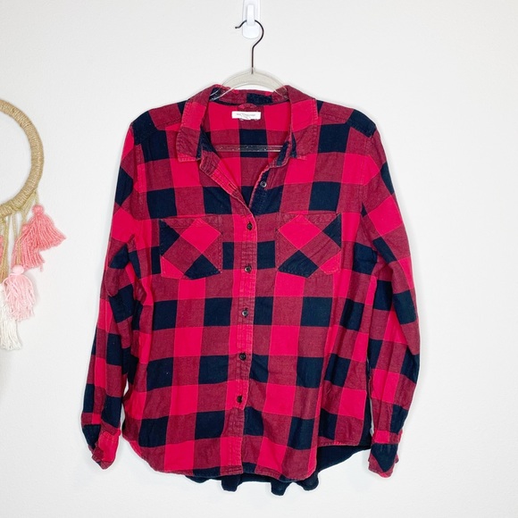 BeachLunchLounge Ruffled Details on the Back Flannel Button Down - Picture 1 of 7